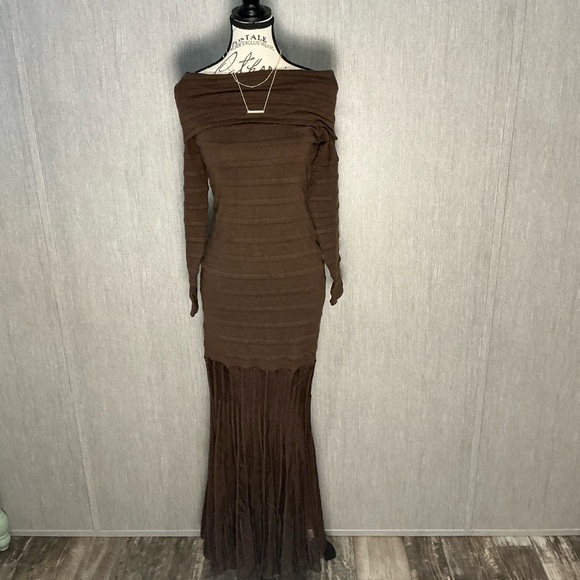 Chic Long Sleeve Brown Dress Size US Large or 8/10 - Picture 1 of 16